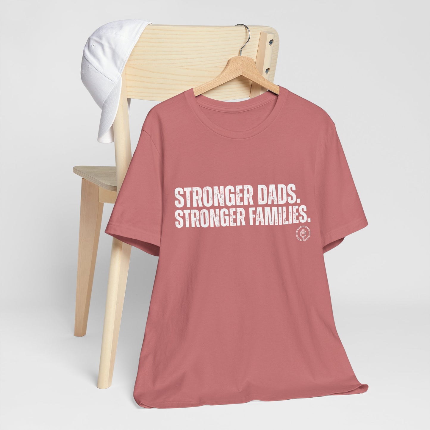 Strong Fathers Tee — "Stronger Dads. Stronger Families." Patriotic Family Pride T‑Shirt