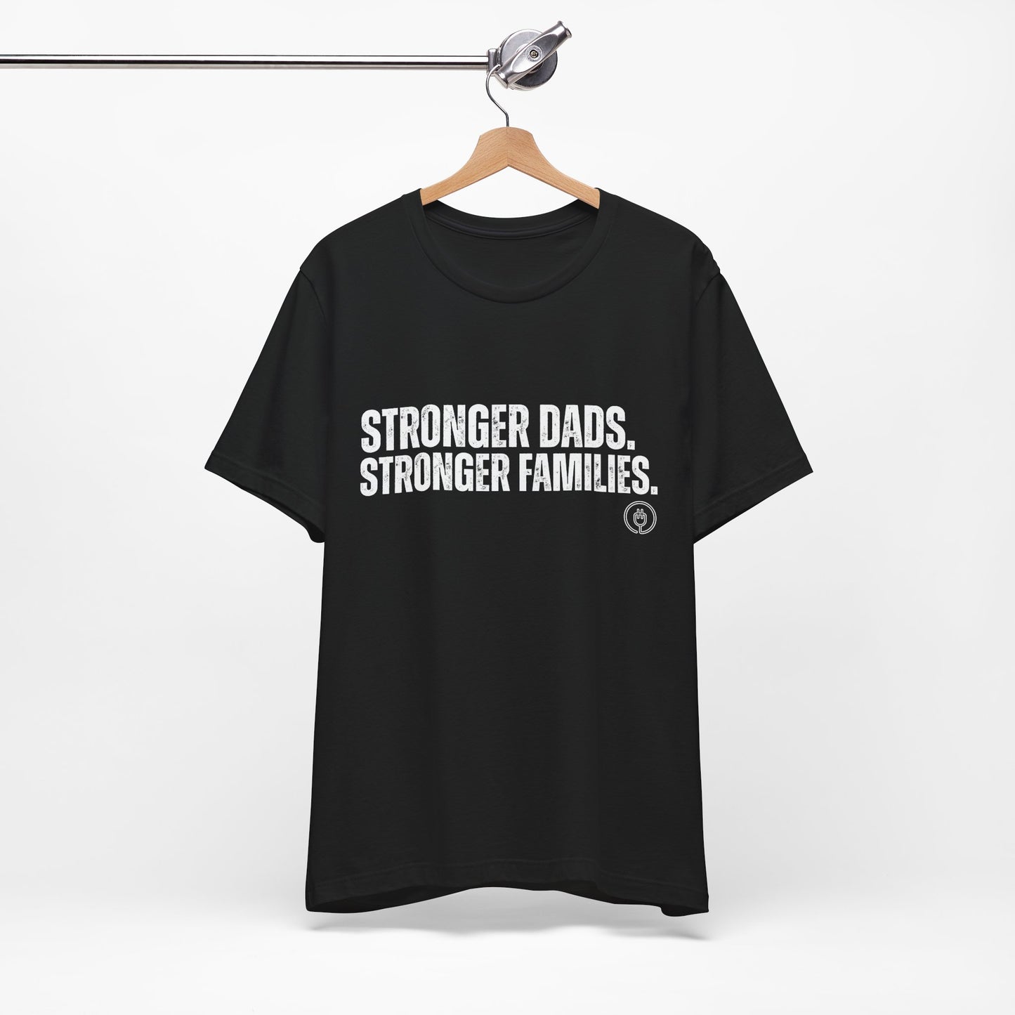 Strong Fathers Tee — "Stronger Dads. Stronger Families." Patriotic Family Pride T‑Shirt