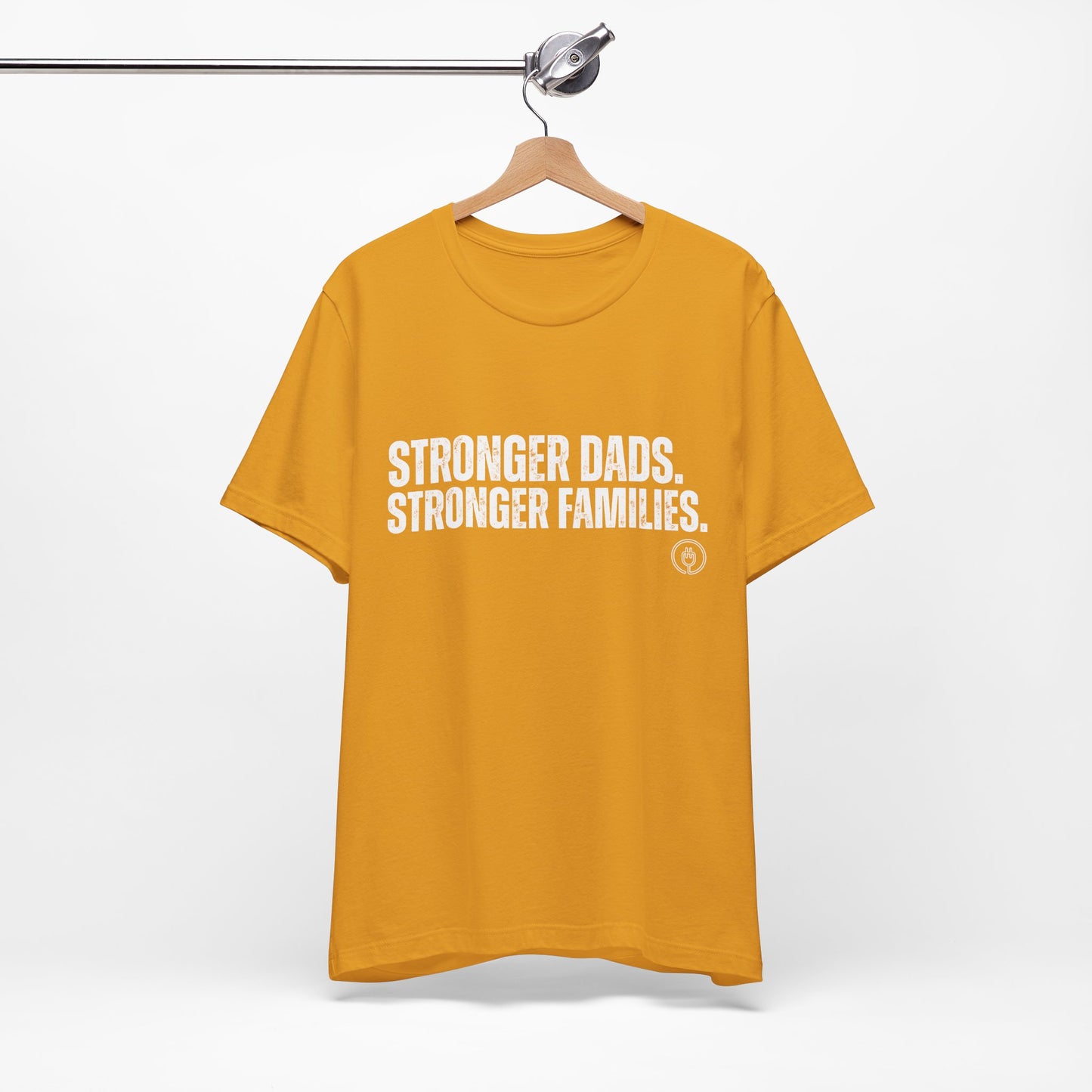 Strong Fathers Tee — "Stronger Dads. Stronger Families." Patriotic Family Pride T‑Shirt