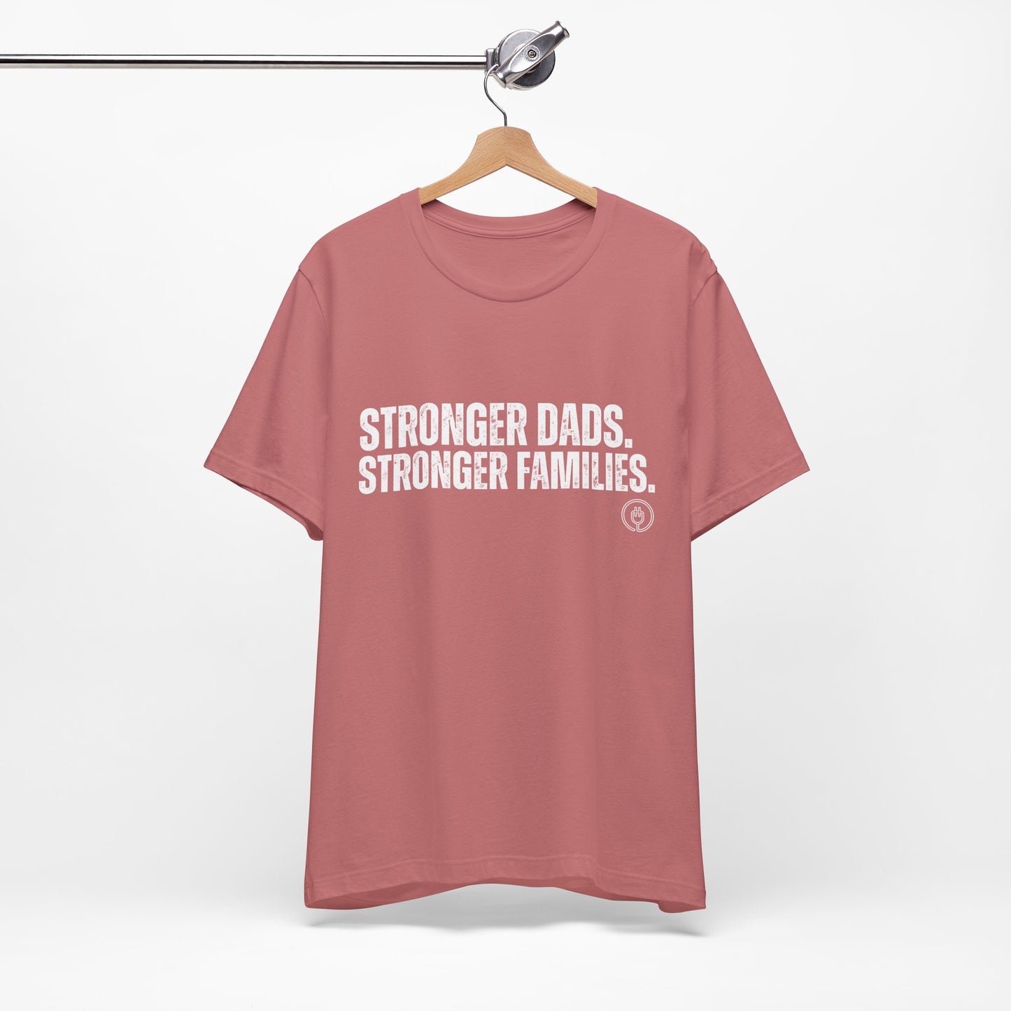 Strong Fathers Tee — "Stronger Dads. Stronger Families." Patriotic Family Pride T‑Shirt